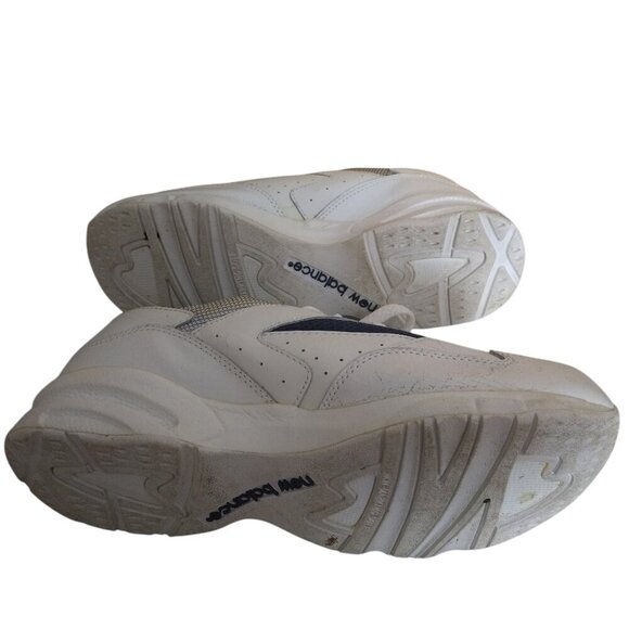 NEW BALANCE 551 WOMEN'S SIZE 9.5 WHITE LOGO LACE UP WALKING SHOES - Picture 5 of 5